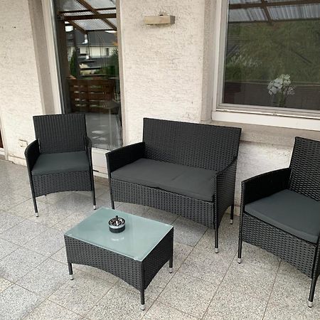 Aschaffapartment 4 Schlafzimmer Bis 10 Personen Bei Aschaffenburg Mainaschaff Luaran gambar