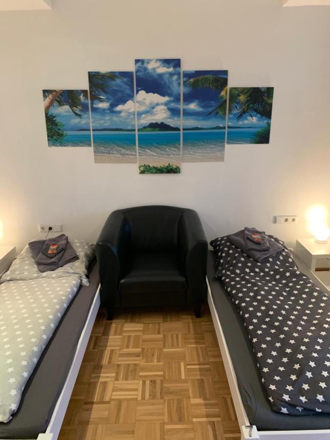 Aschaffapartment 4 Schlafzimmer Bis 10 Personen Bei Aschaffenburg Mainaschaff Luaran gambar