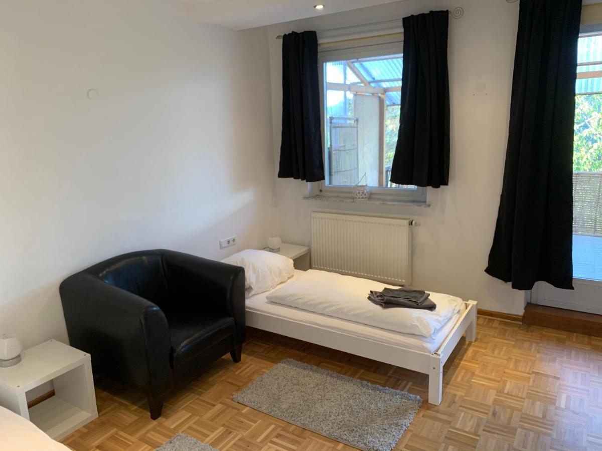 Aschaffapartment 4 Schlafzimmer Bis 10 Personen Bei Aschaffenburg Mainaschaff Luaran gambar