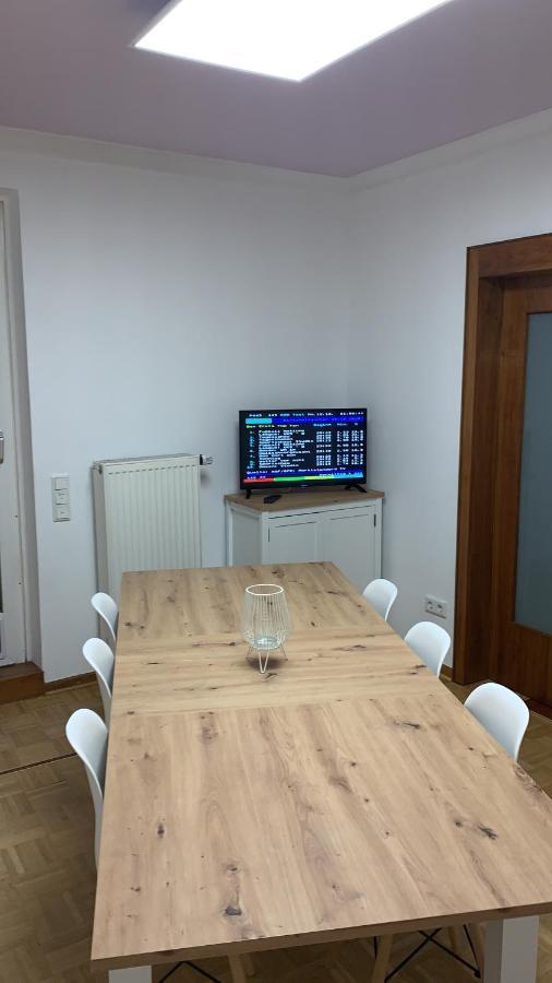 Aschaffapartment 4 Schlafzimmer Bis 10 Personen Bei Aschaffenburg Mainaschaff Luaran gambar