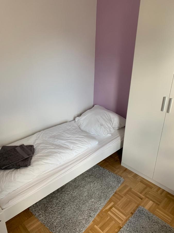 Aschaffapartment 4 Schlafzimmer Bis 10 Personen Bei Aschaffenburg Mainaschaff Luaran gambar