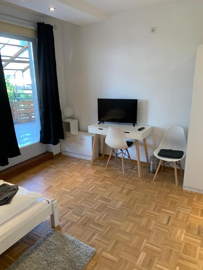 Aschaffapartment 4 Schlafzimmer Bis 10 Personen Bei Aschaffenburg Mainaschaff Luaran gambar