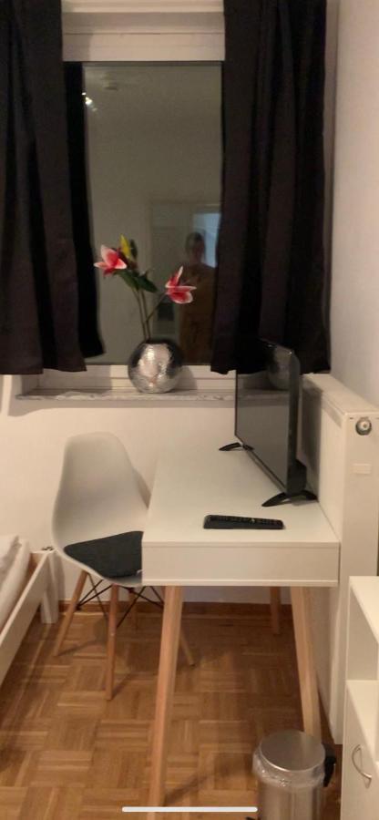 Aschaffapartment 4 Schlafzimmer Bis 10 Personen Bei Aschaffenburg Mainaschaff Luaran gambar