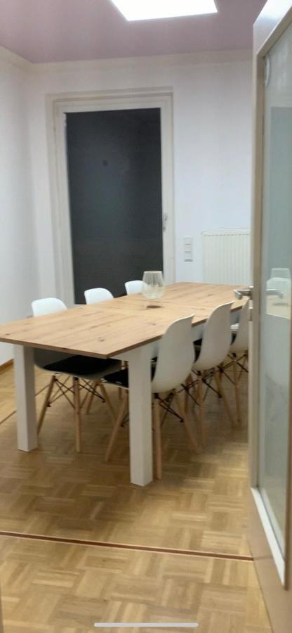 Aschaffapartment 4 Schlafzimmer Bis 10 Personen Bei Aschaffenburg Mainaschaff Luaran gambar