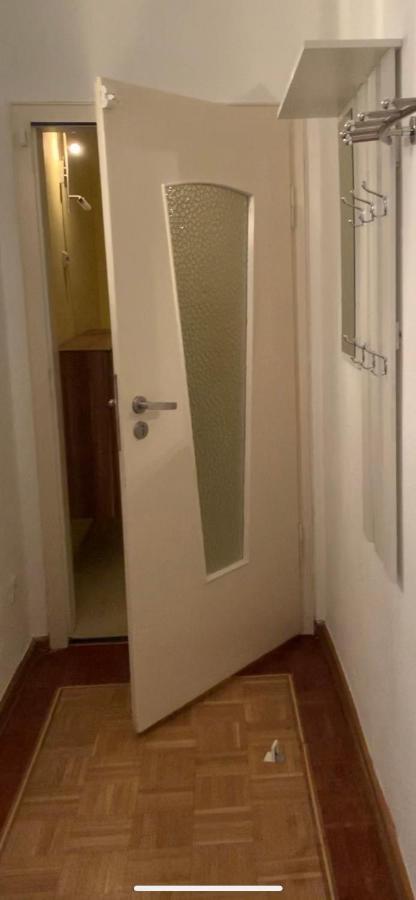 Aschaffapartment 4 Schlafzimmer Bis 10 Personen Bei Aschaffenburg Mainaschaff Luaran gambar